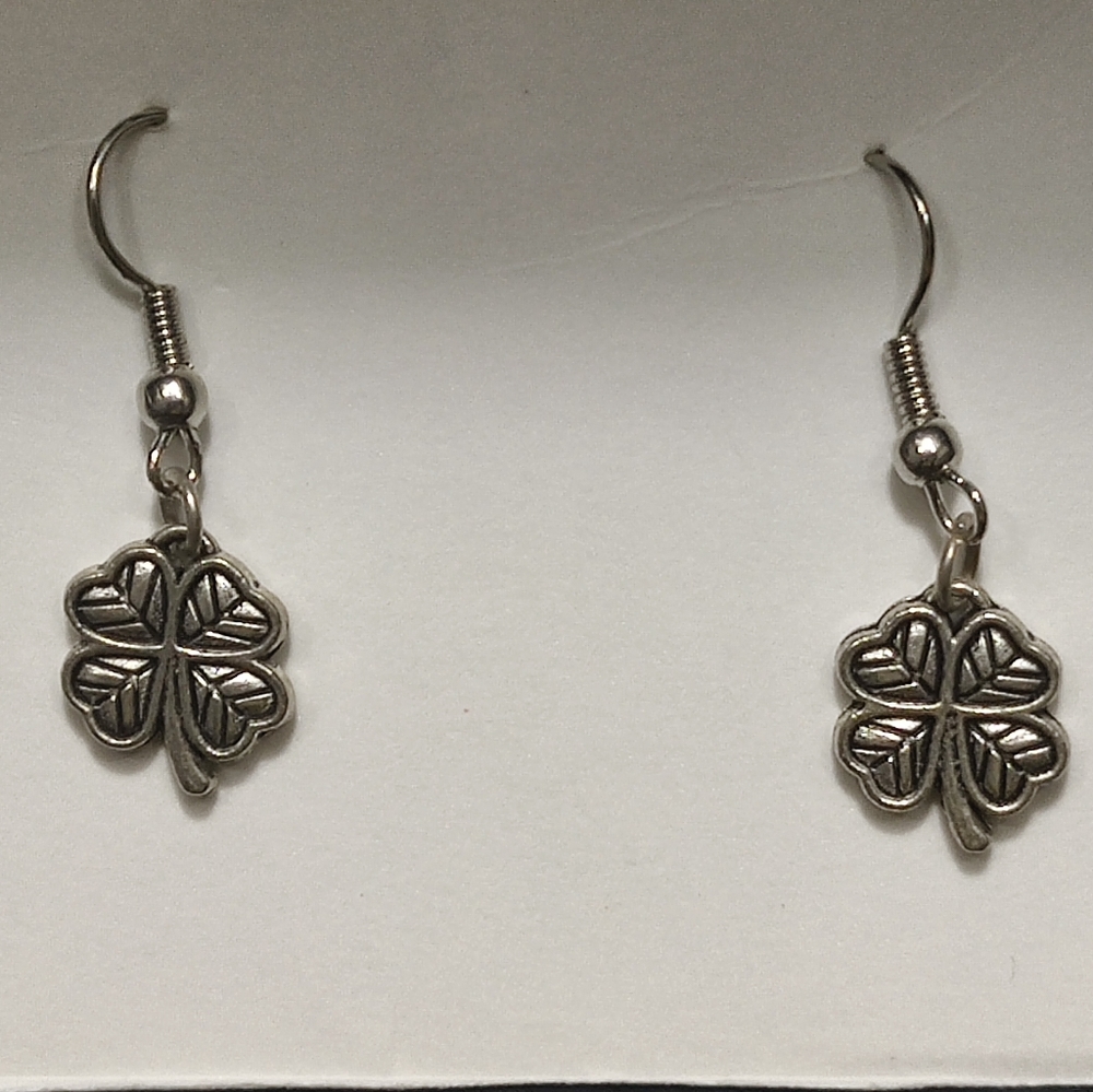 Four leaf clover earrings